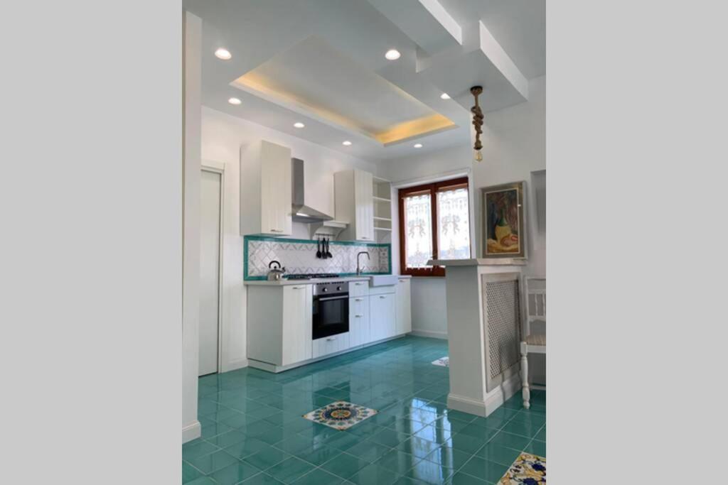 Ferienwohnung Super Attico Vista Mare Con Piscina Sorrent Exterior foto