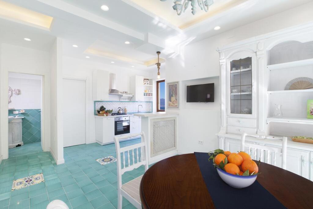 Ferienwohnung Super Attico Vista Mare Con Piscina Sorrent Exterior foto