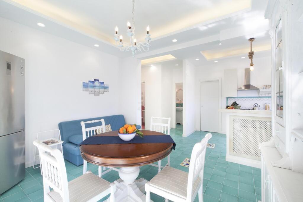 Ferienwohnung Super Attico Vista Mare Con Piscina Sorrent Exterior foto