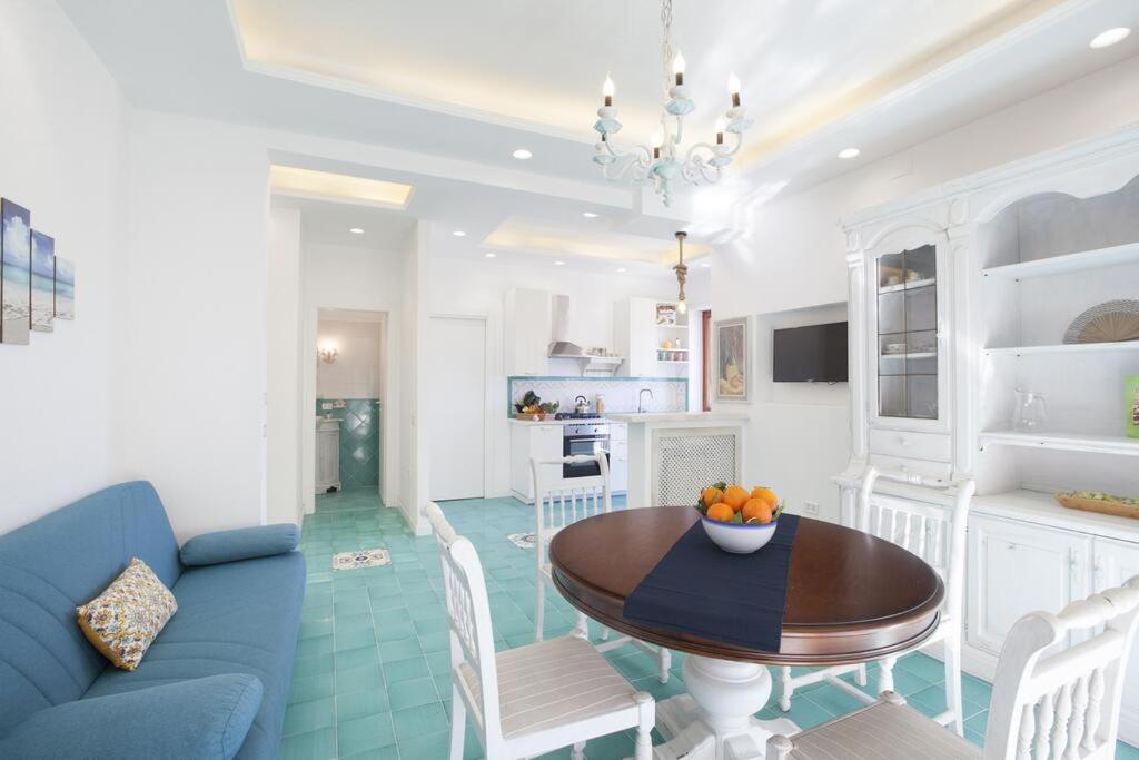 Ferienwohnung Super Attico Vista Mare Con Piscina Sorrent Exterior foto