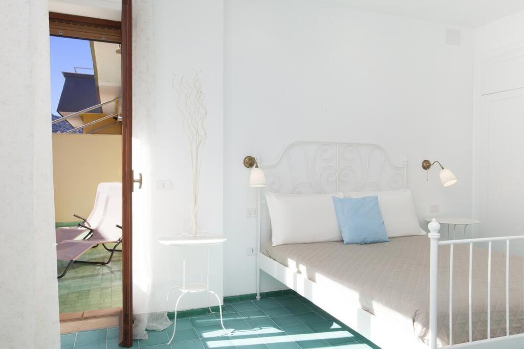 Ferienwohnung Super Attico Vista Mare Con Piscina Sorrent Exterior foto