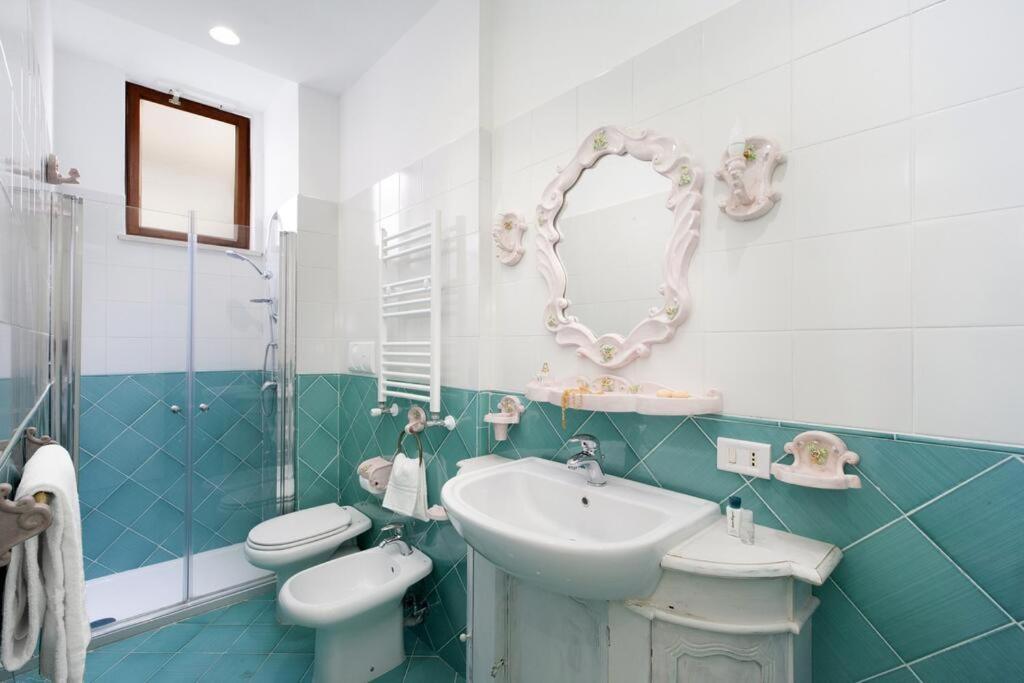 Ferienwohnung Super Attico Vista Mare Con Piscina Sorrent Exterior foto