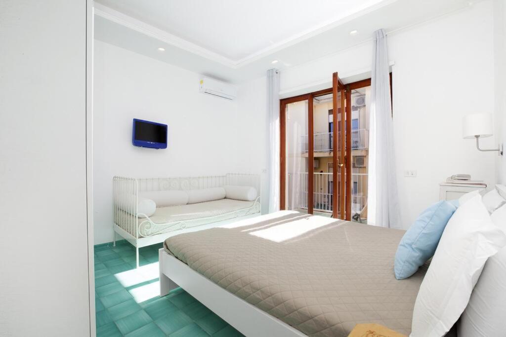 Ferienwohnung Super Attico Vista Mare Con Piscina Sorrent Exterior foto